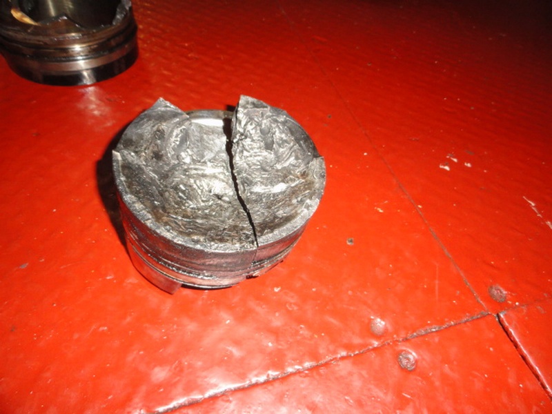 2012.12-Dropped valve on Cat D397.15 - 2012.12-Dropped valve on Cat D397.15.jpg 2012.12-Dropped valve on Cat D397.15.jpg