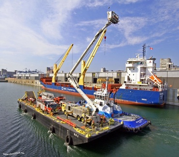 0862.2012.09-Mtl FD on barge.2