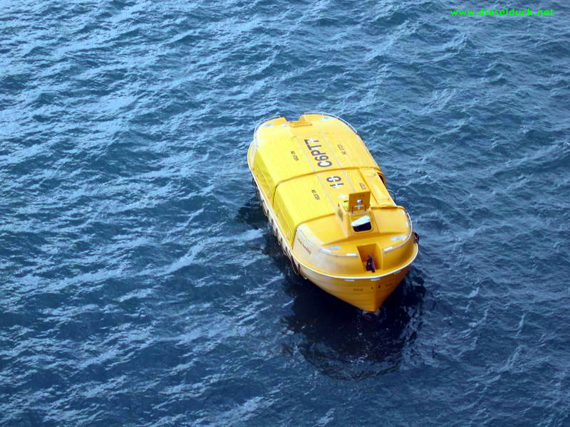 0131-magic-boat-2 - 0131-magic-boat-2.jpg 0131-magic-boat-2.jpg