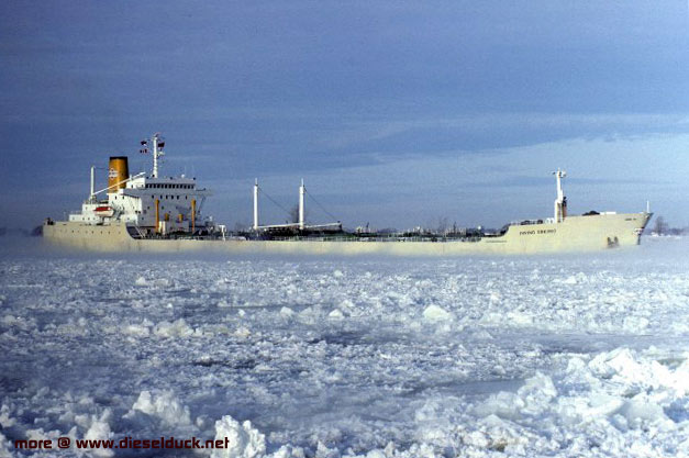 0099-0112-MV Irving-Eskimo.jpg