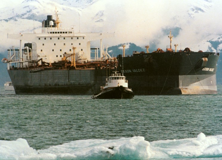 1012-MV Exxon Valdez.02