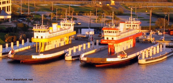 0086-galveston-harbour-sights.34
