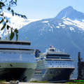 0298-skagway-visitors