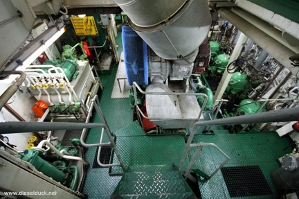 0521-2008.05-DR-Engine-Room.28