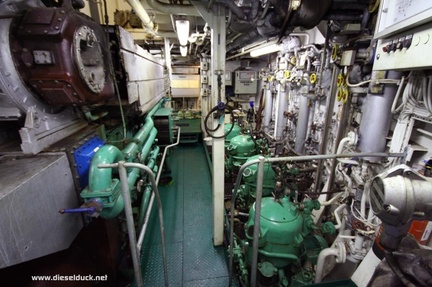 0522-2008.05-DR-Engine-Room.32