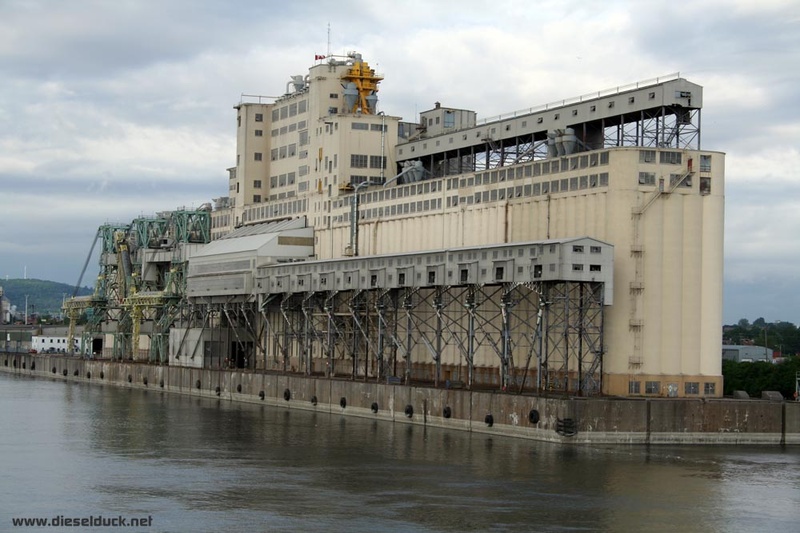 0555-2008.06.19-Port of Montreal.2