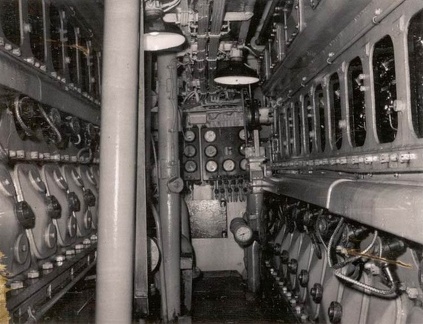 0084-md-18-engineroom