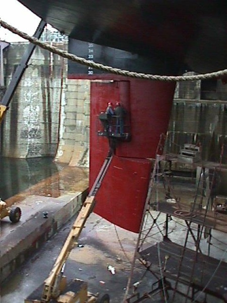 0091-rudder_seal3.jpg