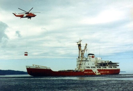 0045-ccgs wolfe - buoy tender