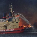 0123-fire boat