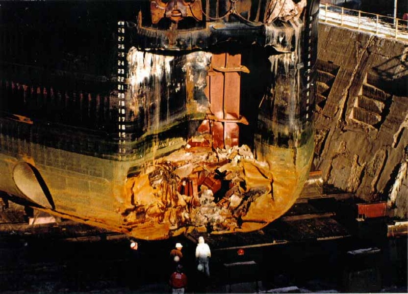 0283-mv buffalo - in gravingdock.jpg