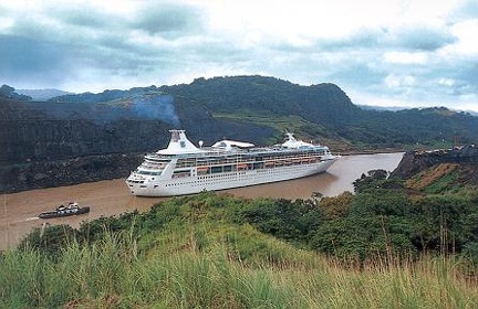 0504-mv vision of the seas - panama