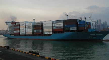 0595-mv mearsk santiago-container