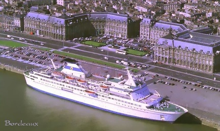 0718-port of bordeaux