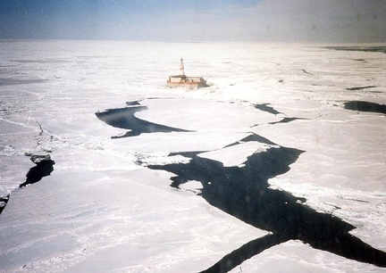 0997-Canadian Arctic 80s.2