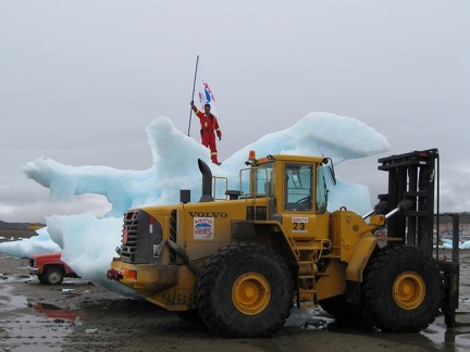 2008-July in the arctic-John M.55