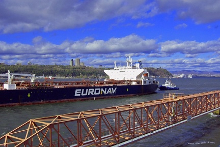 0687-2009.10-St-Rom-crude-tanker