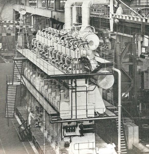 0263.The first 850mm-bore Gotaverken engine, a 10-cylinder unit rated at 21,000.jpg