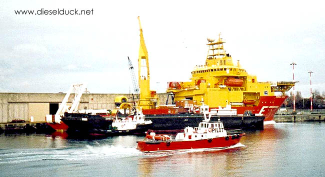 0075-mv_subsea_viking-rov_tender.05.JPG