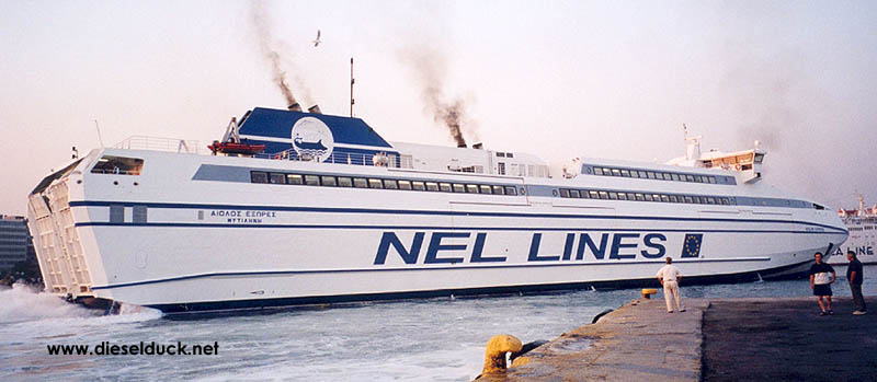 0092-nel lines-catamaran