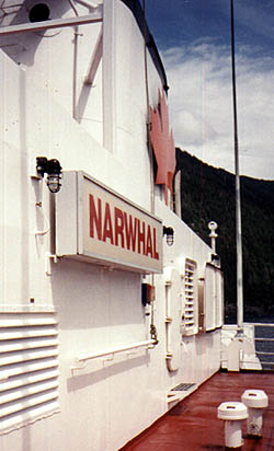 0129-ccgs narwhal.02 - buoy tender.JPG