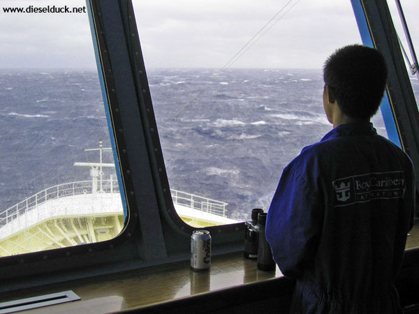 0099-gom-rough-seas.07.jpg