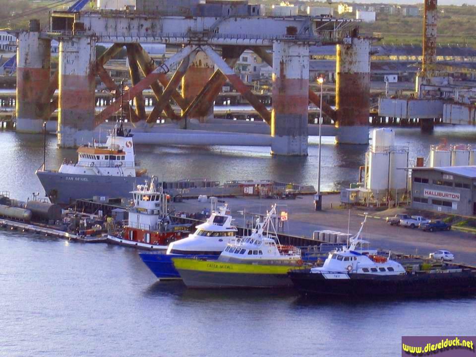 0425-galveston harbour sights.03