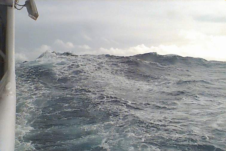0055-heavy seas.jpg