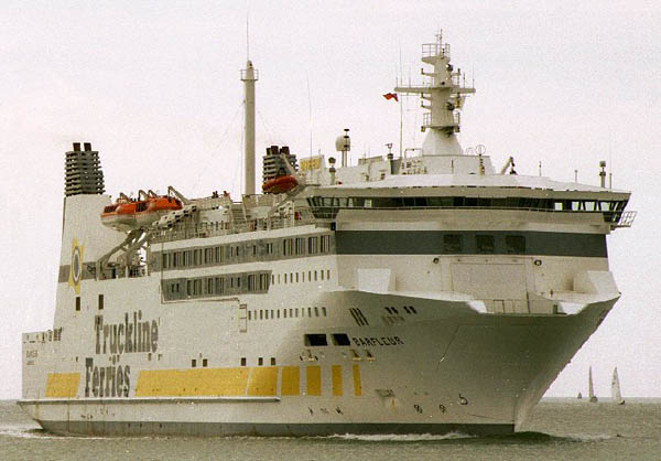 0272-mv barfleur - ferry.jpg