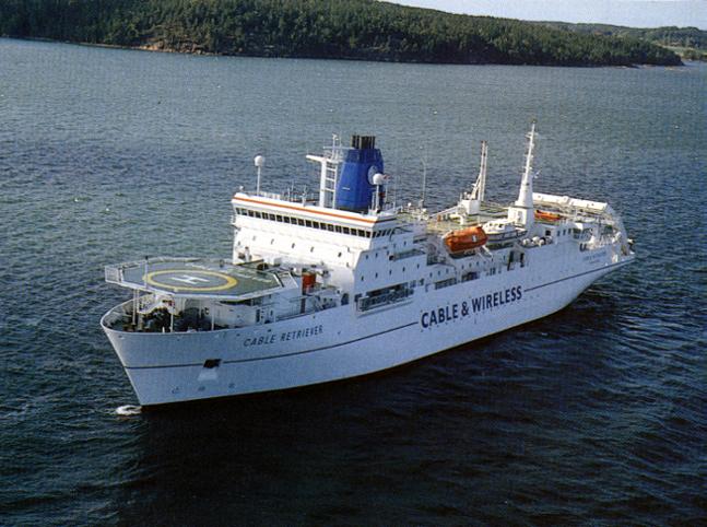 0284-mv cable retriever  - cable ship.jpg