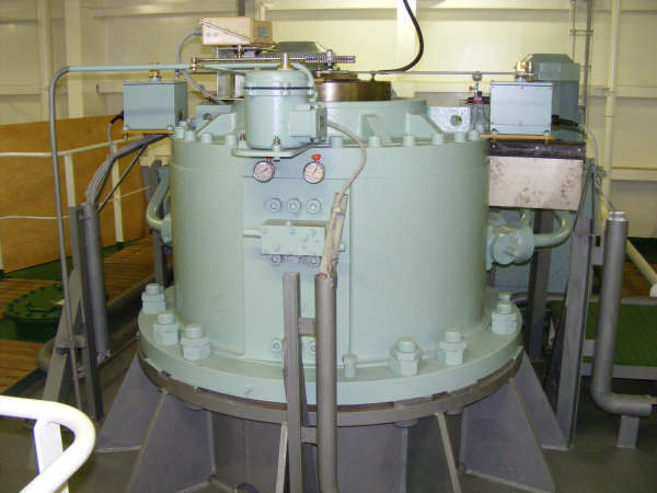 MW.MT Helcion-50k DWT LNG.06.jpg