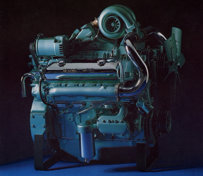 016.Detroit Diesel-8V-71TC.jpg