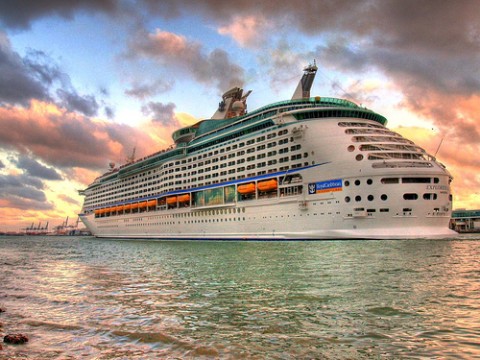 1059-MV Explorer of the Seas.1.jpg